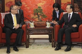 Why China Wants a G-3 World