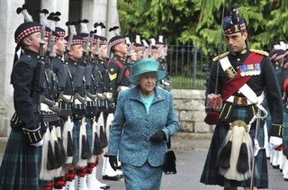 Her Majesty Becomes a Canadian Wedge Issue