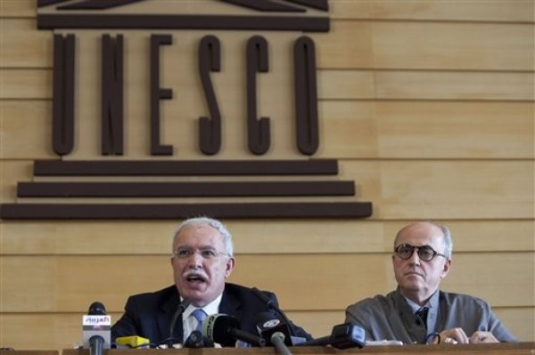 Palestinians Strike Blow at U.S. Leadership