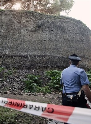 Berlusconi Fiddled While Rome Crumbled