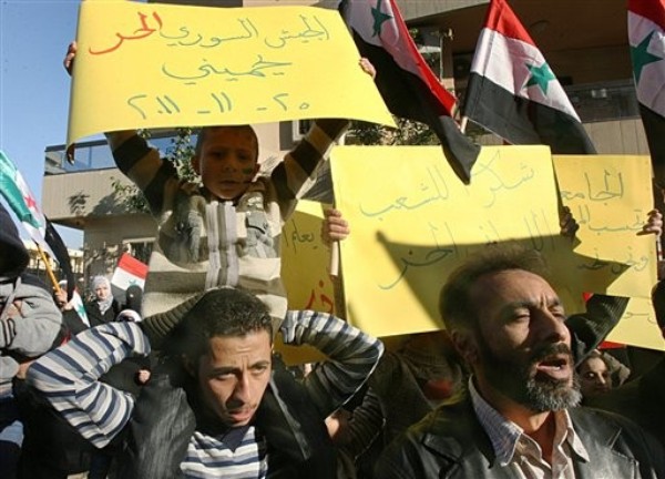 On the Front Line With Syria's Free Army