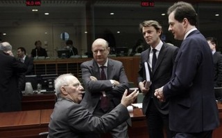 Cameron Pulling the UK Away from Europe