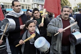 Global Publics Still Support Economic Aid