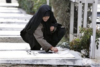 Libyan Rebels Desecrate WWII Graves