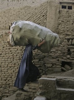 Afghanistan Faces Economic Crisis, Too