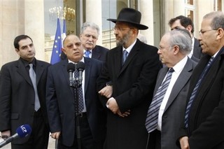 Europe Pushing Muslims to the Fringes