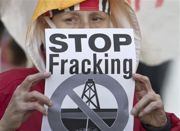 EU Divided Over Shale Gas and Oil