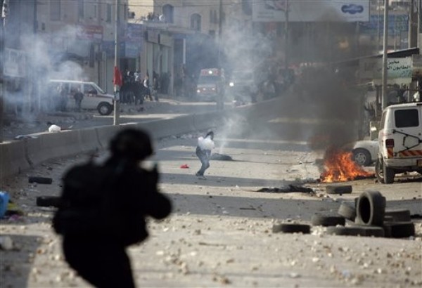 Don't Give Up on Mideast Peace