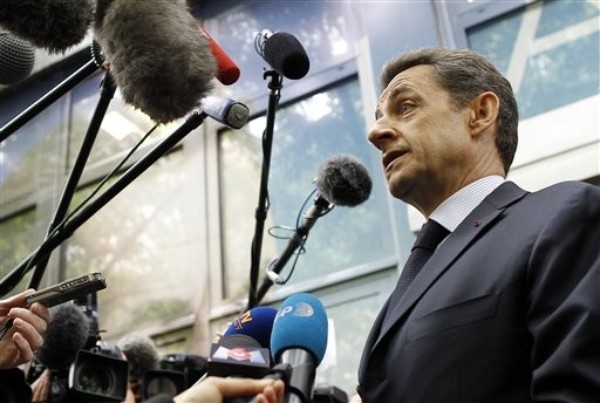 Sarkozy vs. Sarkozy