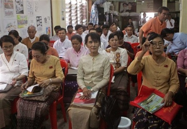 Impasse Threatens Burma Progress