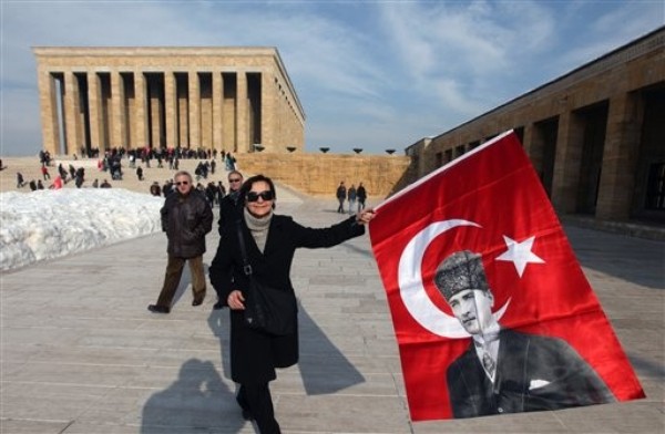 Ataturk Font a Sensation in Turkey