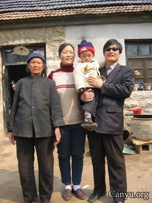 Blind Chinese Activist Still Far from Free