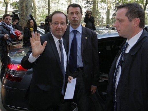 Greek Crisis Will Expose Hollande