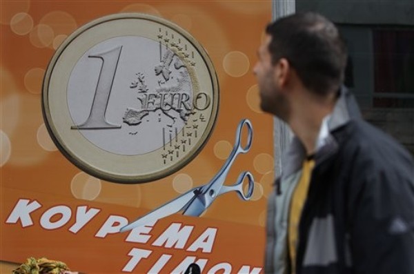 Euro Failing Because It's a Stupid Idea