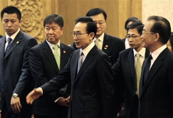 Time for U.S. to Set South Korea Free