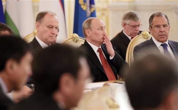 Kick Russia Out of the G-8