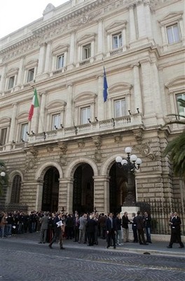 Could an Earthquake Destroy Rome?