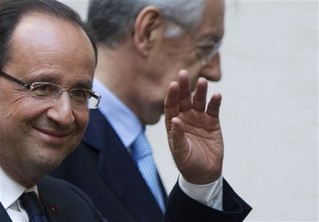 Hollande Walks in De Gaulle's Shadow