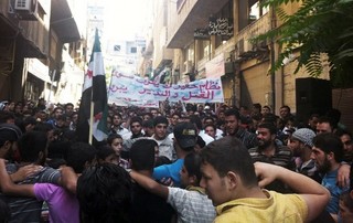 Defection Shows Pressure on Syria's Tribes