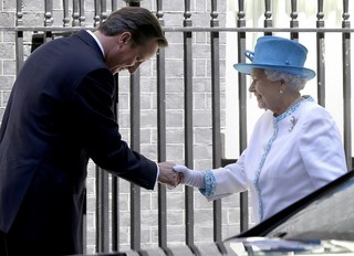 David Cameron Is a Seagull Manager
