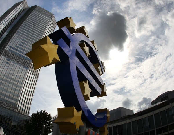 Europe Needs a Grand Bargain