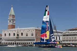 Could the Venetian Model Work for Italy?