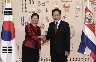 U.S. Doesn't Get Korea's Island Dispute