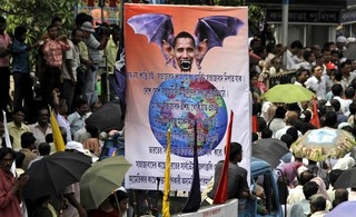 Powerful China Pushes U.S., India Close