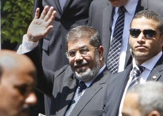 How to Send Egypt a Message