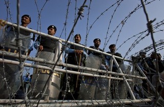 Pakistan's Bad Idea to Develop Battlefield Nukes