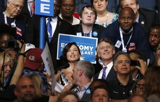 UK, Canada Break with U.S. on Evolution Views