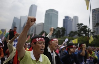 South Korea on Brink of Disaster