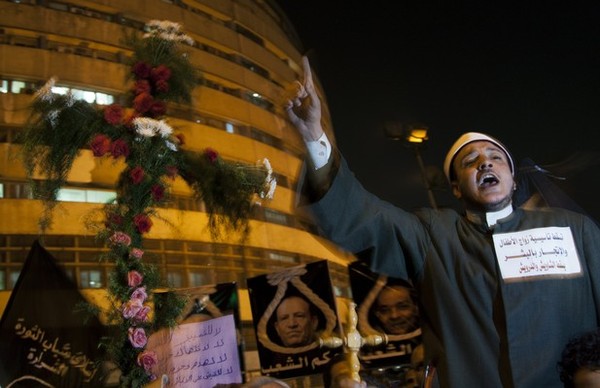 Salafists & Brotherhood: Best of Frienemies