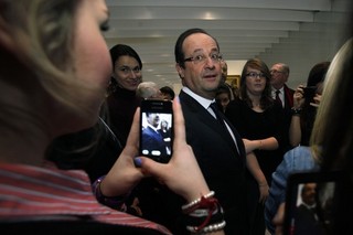 France's Socialists More Bark than Bite