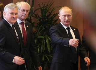 Russians Mobilize Against 'Herod's Law'