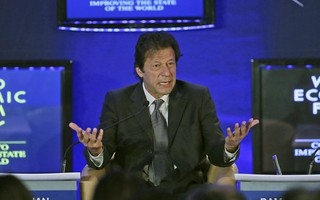 The Cleric and the Cricketer in Pakistan