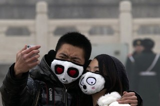 Japan, China Should Tackle Asia Pollution Together