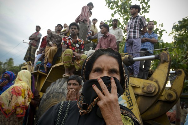 Why You Shouldn't Stop Buying from Bangladesh