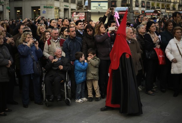 Spain in Crisis Becomes Fertility Destination