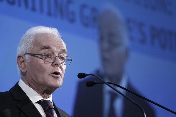 The Thankless Task of Greece's Top Job-Cutter