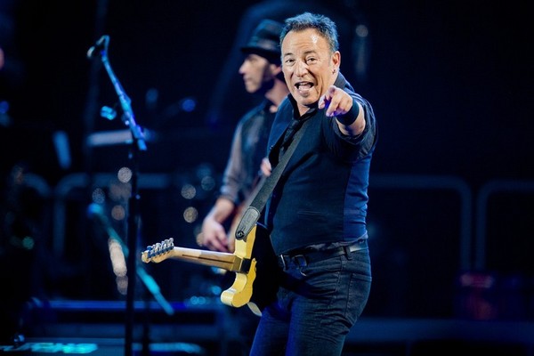 How Springsteen Helped Tear Down the Wall