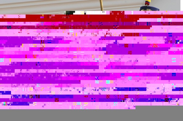 Ecuador Thumbs Nose at Washington