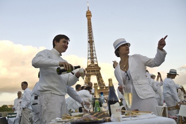 The Best Hope for France's Young? Get Out