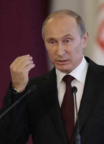 Snowden Loses Patriot Games to Putin