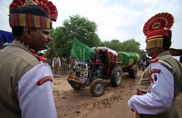 Is Becoming Pakistan Egypt's Best Option?