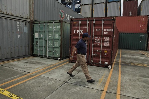 North Korea Is Quite Good at Gunrunning