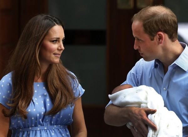 Britain Should Dump Its Festering Monarchy