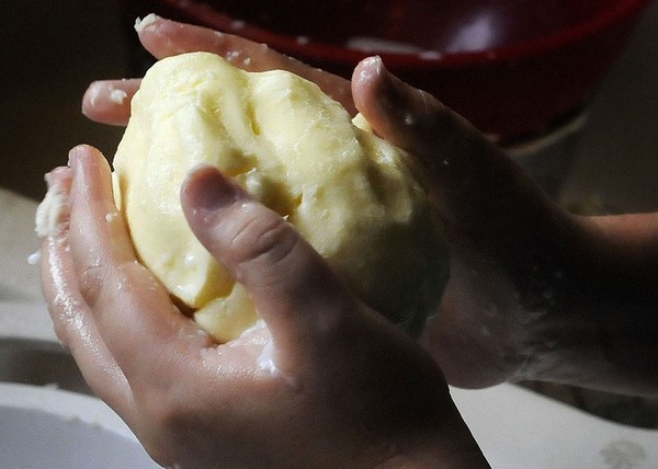 French Fall Out of Love with Bread