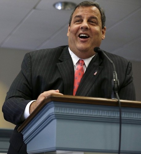 The Binary Mind of Global Hegemonists