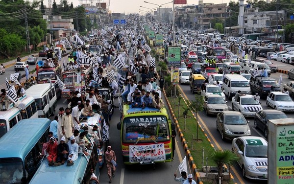 To Aid Pakistan, Turn on the Lights